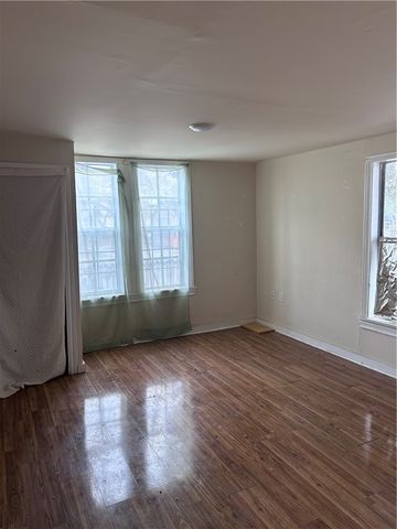 531 W Avenue E, Robstown, TX 78380