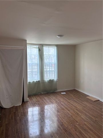 531 W Avenue E, Robstown, TX 78380