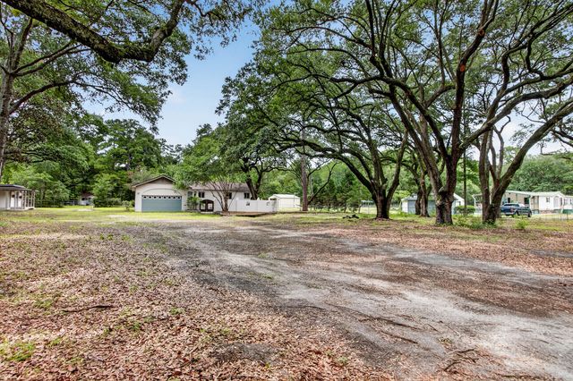 4488 Highway 162, Hollywood, SC 29449