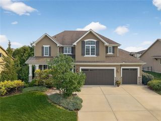 2827 NE 102nd Terrace, Kansas City, MO 64155