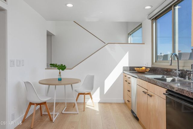 4 Jib Street 13, Marina Del Rey, CA 90292