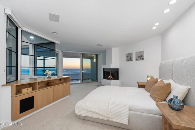 4 Jib Street 13, Marina Del Rey, CA 90292