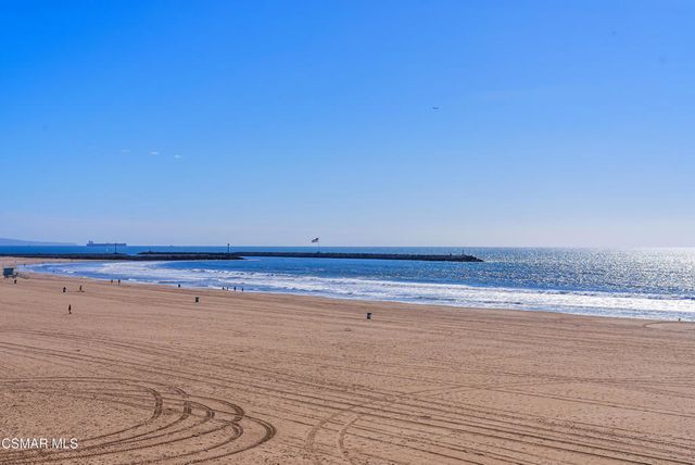 4 Jib Street 13, Marina Del Rey, CA 90292