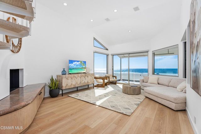 4 Jib Street 13, Marina Del Rey, CA 90292