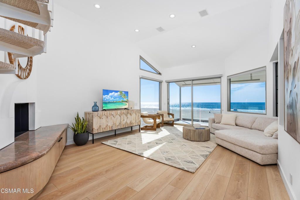 4 Jib Street 13, Marina Del Rey, CA 90292