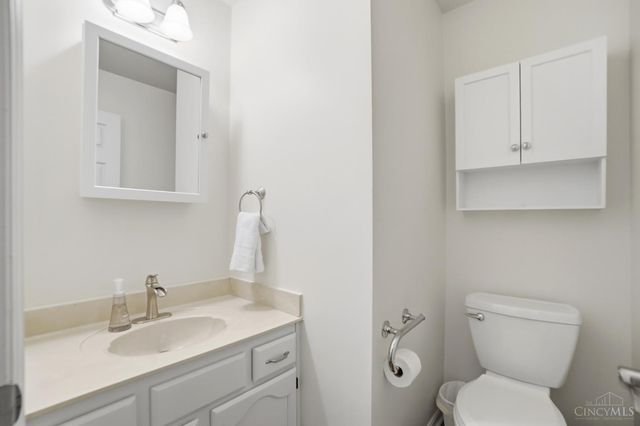 6872 Sandharbor Court, Hamilton Twp, OH 45039