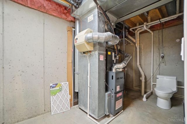 6872 Sandharbor Court, Hamilton Twp, OH 45039