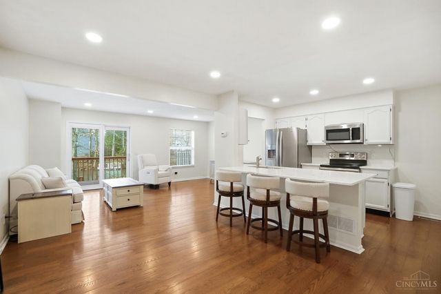 6872 Sandharbor Court, Hamilton Twp, OH 45039