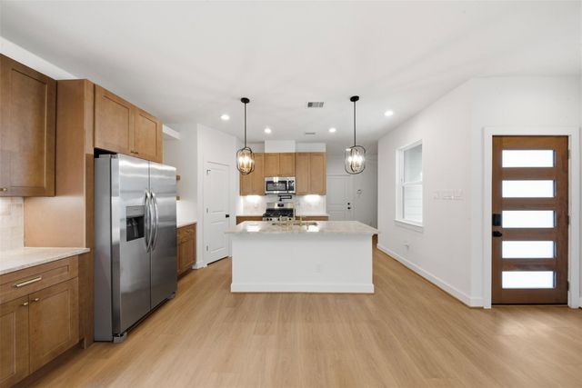 882 Prosper Street, Houston, TX 77088