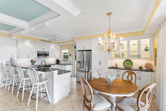 2103 S Ocean Boulevard 4-B, Delray Beach, FL 33483