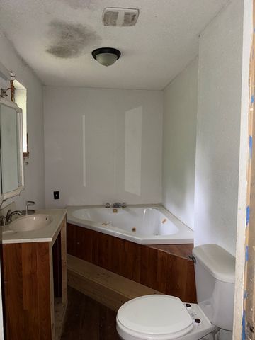 783 Co Shop Rd, Clayton, AL 36016