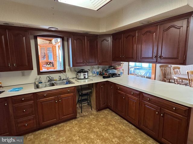 13677 PINEY RIDGE RD, Huntingdon, PA 16652