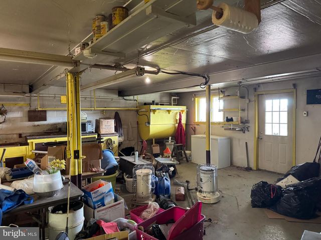 13677 PINEY RIDGE RD, Huntingdon, PA 16652