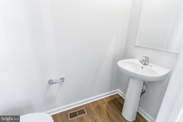 221 MONTEITH DR, Winchester, VA 22601