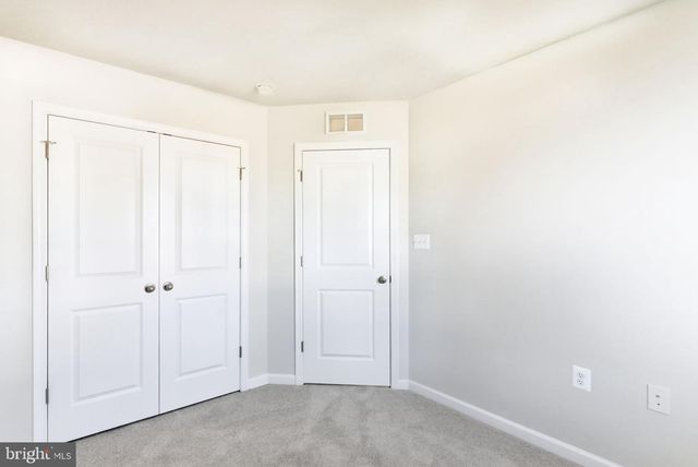 221 MONTEITH DR, Winchester, VA 22601