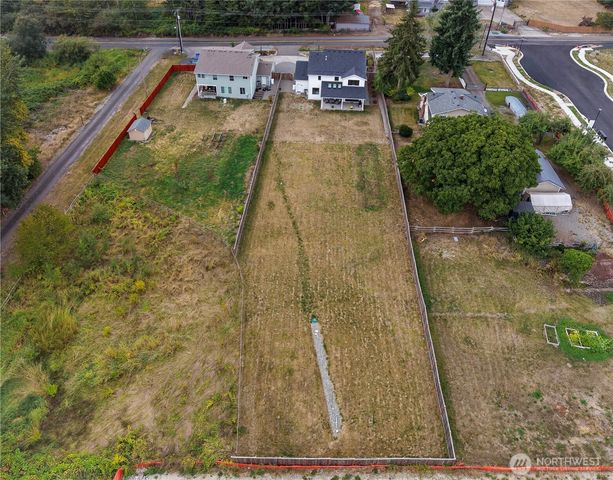 1427 114th Avenue E, Edgewood, WA 98372