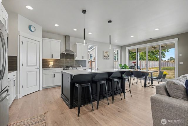 1427 114th Avenue E, Edgewood, WA 98372