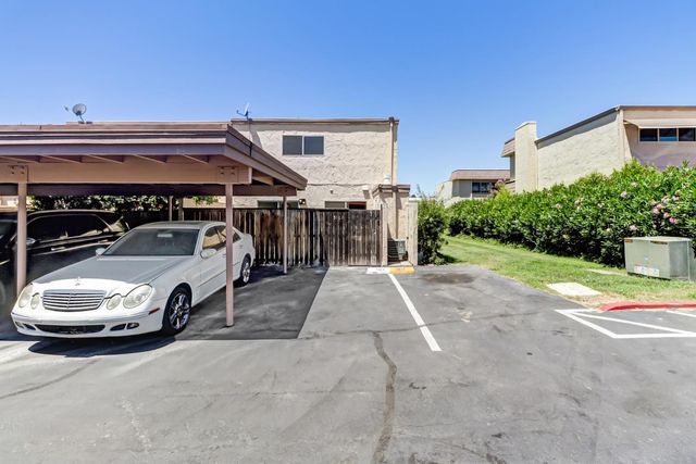 5969 Casa Alegre, Carmichael, CA 95608