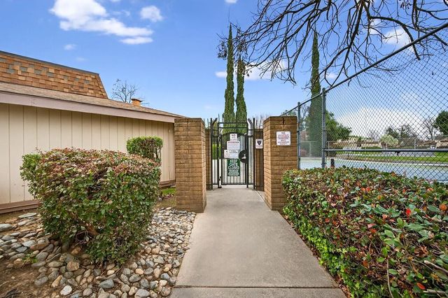 5969 Casa Alegre, Carmichael, CA 95608