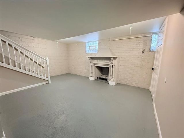 310 W Meyer Ave, Neshannock Twp, PA 16105