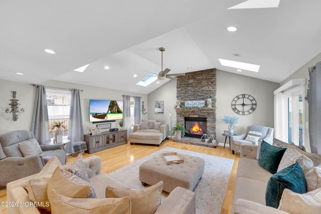 101 Duchess Lane, Brick, NJ 08724