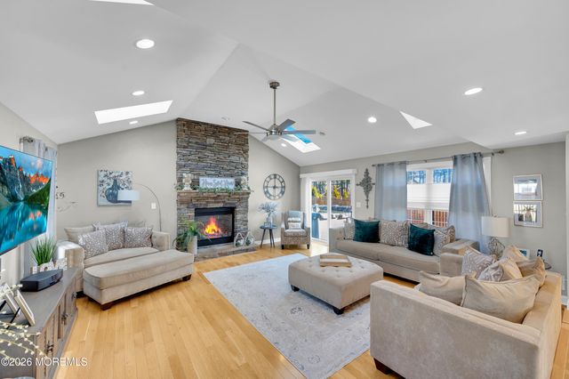 101 Duchess Lane, Brick, NJ 08724