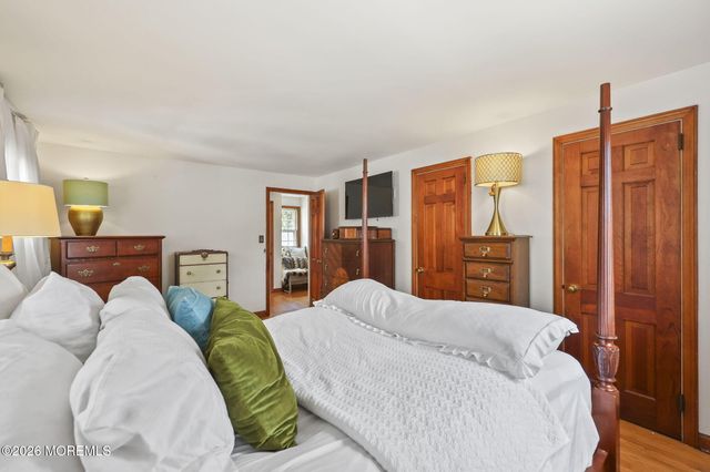 17 Stokes Street, Freehold, NJ 07728