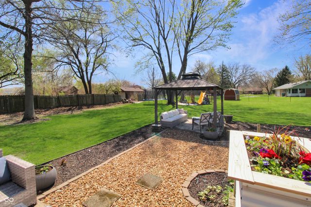 8135 E County Road 700 N, Brownsburg, IN 46112