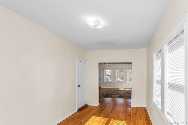 548 E Broadway, Long Beach, NY 11561