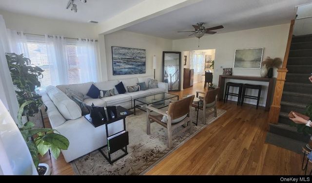 548 E Broadway, Long Beach, NY 11561