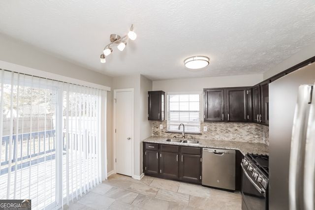 3729 Riverside Parkway, Decatur, GA 30034