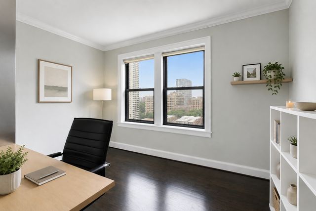 1755 E 55th Street 1202, Chicago, IL 60615