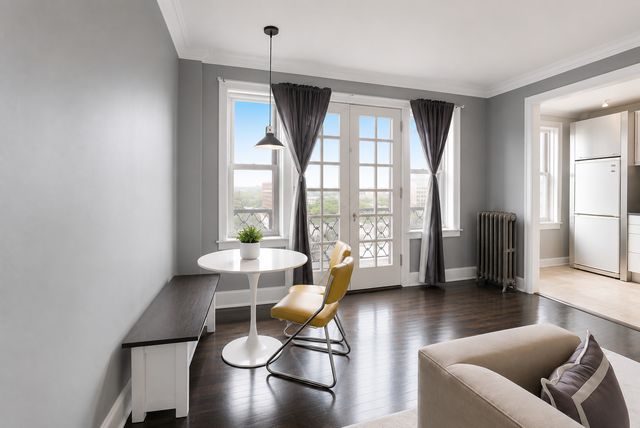 1755 E 55th Street 1202, Chicago, IL 60615