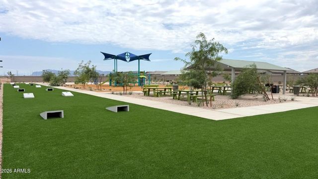 31327 E CRIMANY Drive, San Tan Valley, AZ 85143