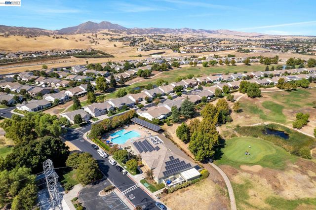 1450 Bismarck Ln, Brentwood, CA 94513