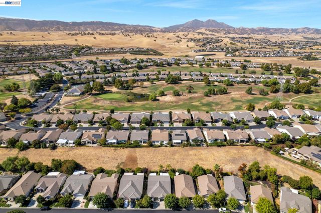 1450 Bismarck Ln, Brentwood, CA 94513
