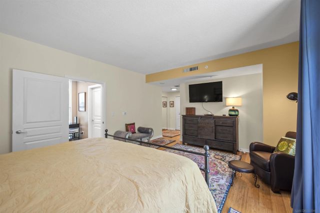 531 Front St, San Diego, CA 92101