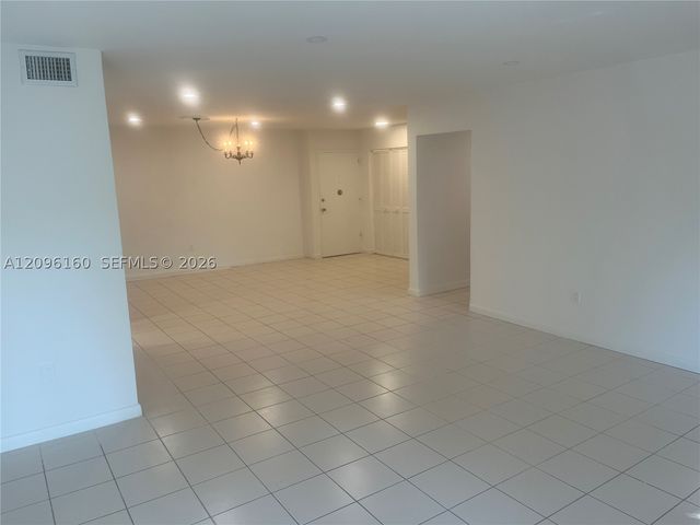 1205 Mariposa Ave 402, Coral Gables, FL 33146