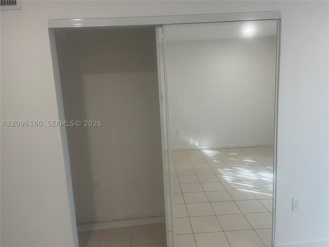 1205 Mariposa Ave 402, Coral Gables, FL 33146