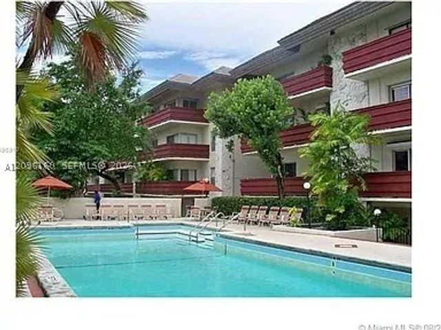 1205 Mariposa Ave 402, Coral Gables, FL 33146
