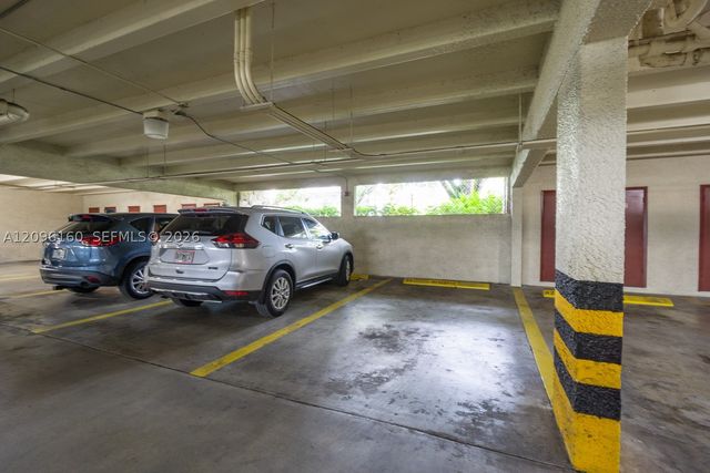1205 Mariposa Ave 402, Coral Gables, FL 33146