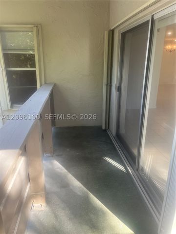 1205 Mariposa Ave 402, Coral Gables, FL 33146