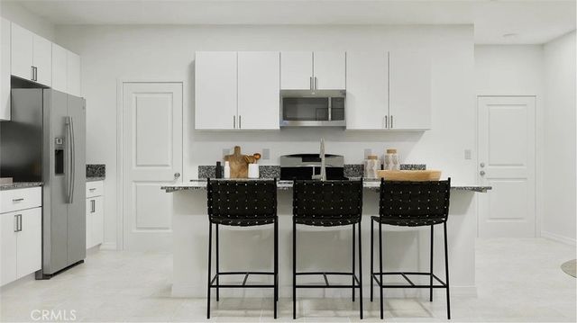 1259 Galaxy Way, Rialto, CA 92376