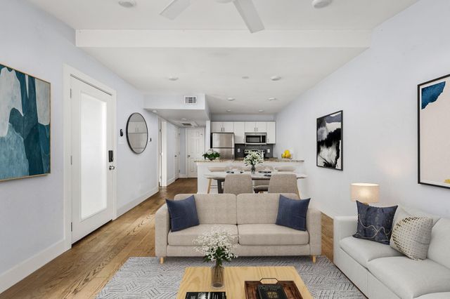 909 Reinli ST 232, Austin, TX 78751