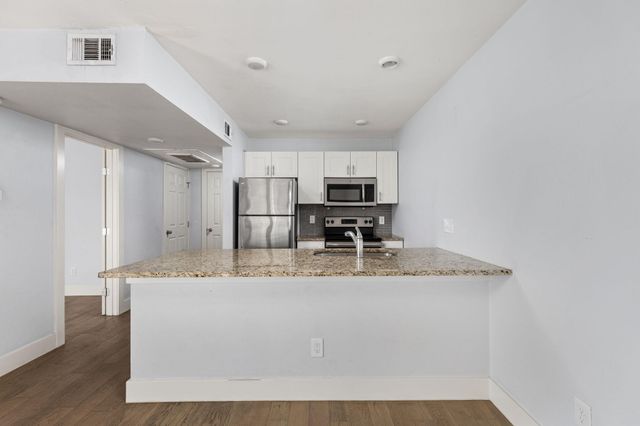 909 Reinli ST 232, Austin, TX 78751