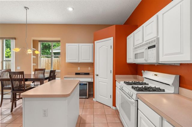472 DEWARS COURT, Winter Springs, FL 32708