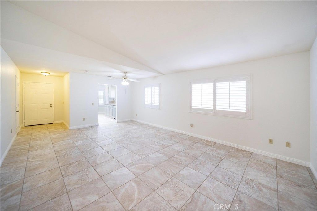 28308 Via Cascadita, Romoland, CA 92585 — photo 4