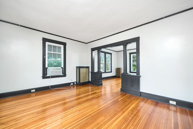 41 Washington Street, Manchester, CT 06042