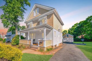 41 Washington Street, Manchester, CT 06042