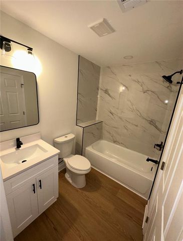 1735 Derry SW Avenue, Atlanta, GA 30310